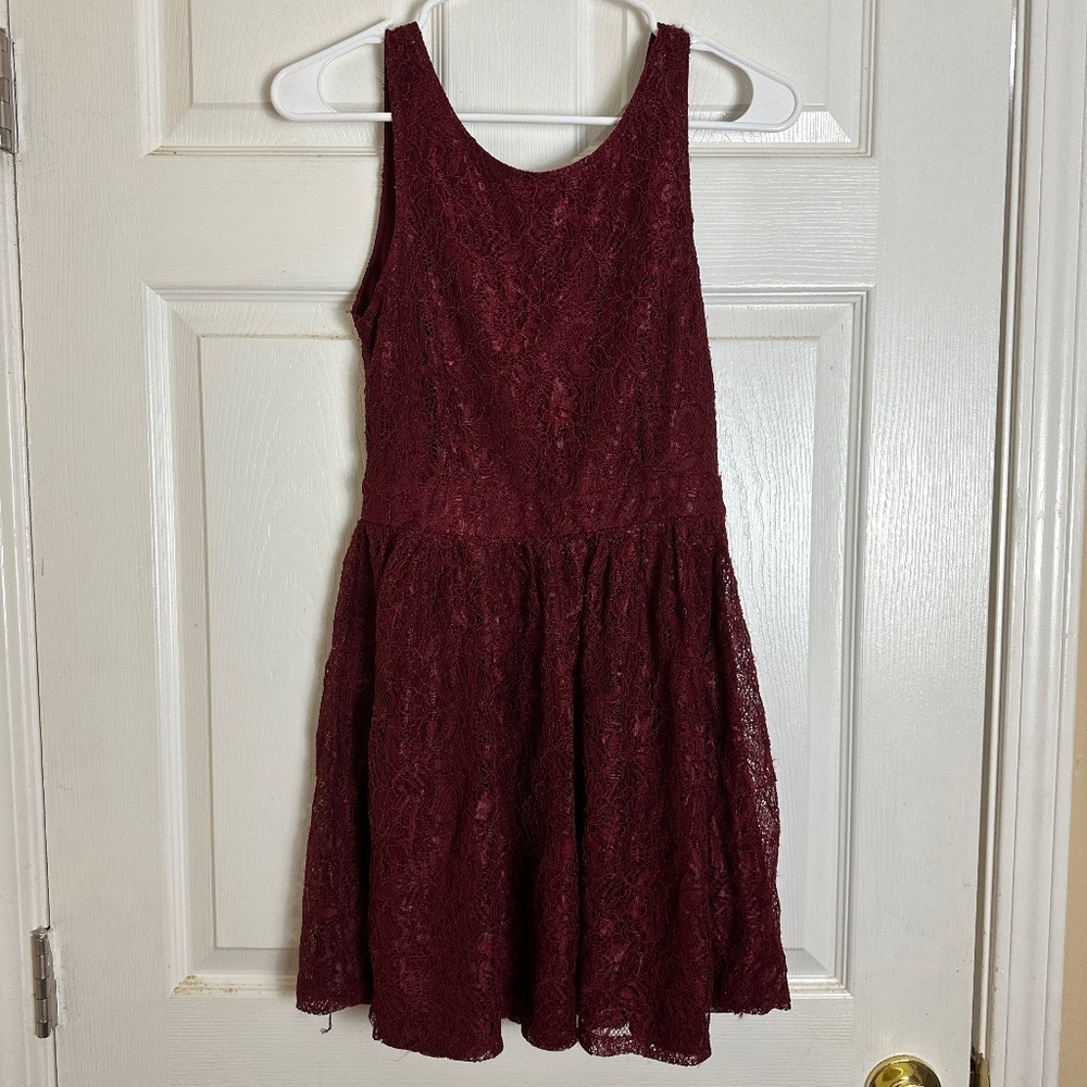 Forever 21 Maroon Lace Sleeveless Mini Dress Women Size S